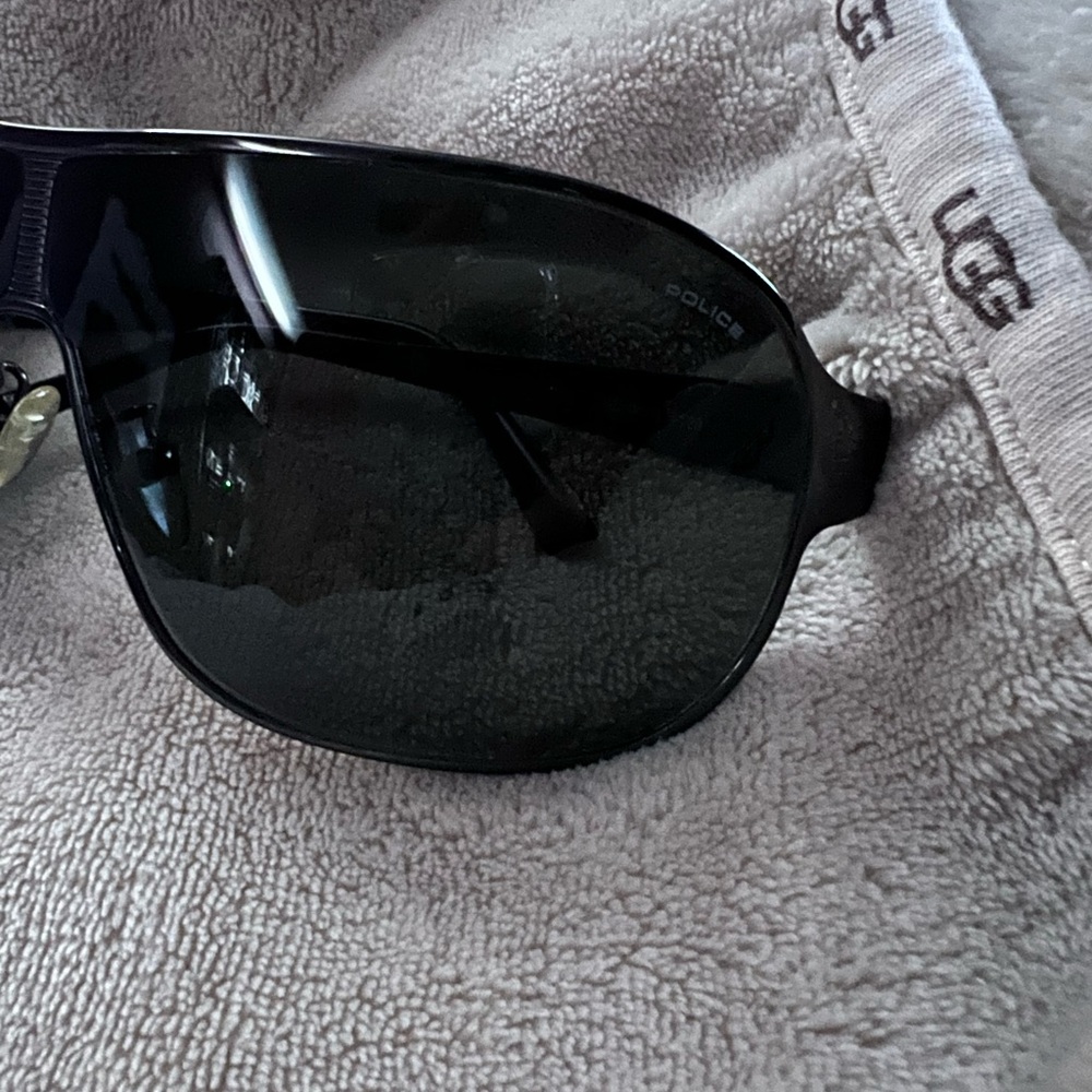 Police Brand Sunglasses S8415 COL0568 - Picture 2 of 8